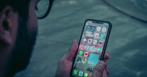 Tips Menggunakan Face ID dan Touch ID dengan Aman