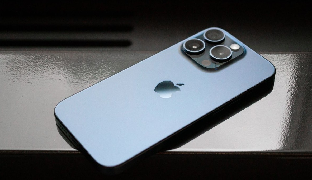 Harga iPhone 15 Pro Max 256GB vs 512GB: Mana yang Paling Worth It?